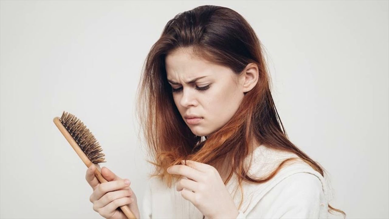 Obezite Cerrahisi Sonrası Saç Dökülmesi Nedir?